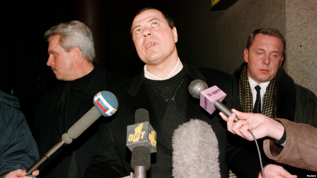 Reputed Russian Mobster Boasts Of Putin Wristwatch Honor
