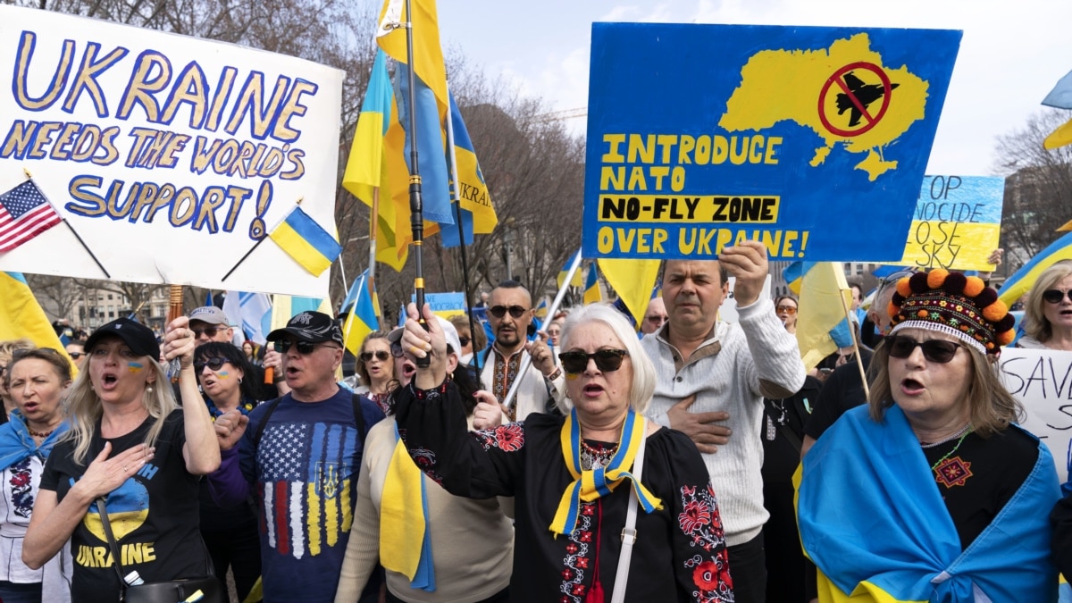 Скасування тимчасового захисту для українських біженців у США: що відомо
