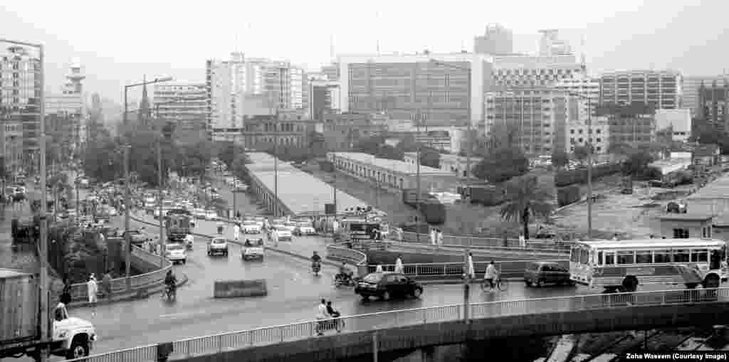 A view of Karachi city from the Mai Kolachi Bridge in 2009.