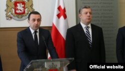 Giorgi Kvirikashvili (right) is set to replace Irakli Garibashvili (left) as the country's prime minister. (file photo)