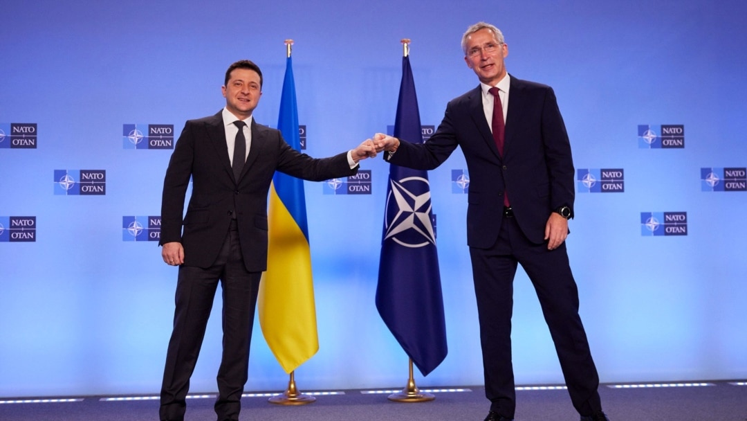 Украину берут в НАТО