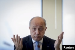 Глава МИД Франции Лоран Фабиус недоволен крымской поездкой французских депутатов