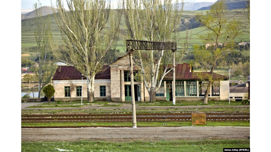 Ahıskada dəmiryolu stansiyası