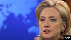 Hillary Clinton Insan Haqları Hesabatını təqdim edir 