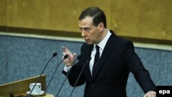 Fjalimi i Medvedev para shtëpisë së ulët të Parlamentit të Rusisë, 19 prill 2016