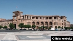 Հայաստանի կառավարության շենքը Երևանում