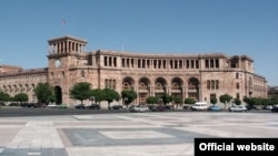 Հայաստանի կառավարության շենքը Երևանում
