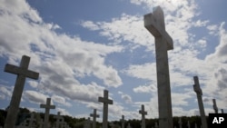 Crosses at the 1991 war victims cemetery in Vukovar, Croatia (file photo)