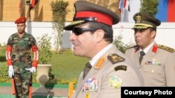 المشير عبد الفتاح السيسي، القائد العام للقوات المسلحة وزير الدفاع المصري