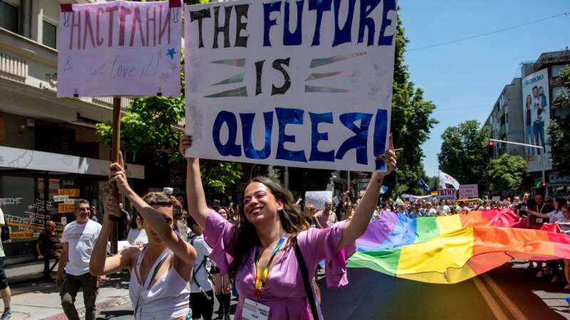 Македонија тапка во место во прифаќањето на ЛГБТИ луѓето