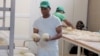 grab: Sri Lankan Bakers in Romania