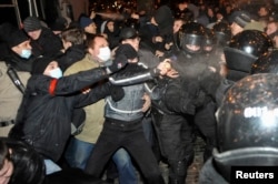 Сутички у Донецьку. 13 березня 2014 року