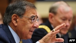 Ministrul Leon Panetta prezentînd în fața unui Comitet parlamentar al Camerei Reprezentanților, la Washington, situația din Siria