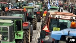 Blokada puteva traktorima, Grčka, fotoarhiv
