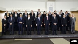 Міністри закордонних справ країн-членів НАТО