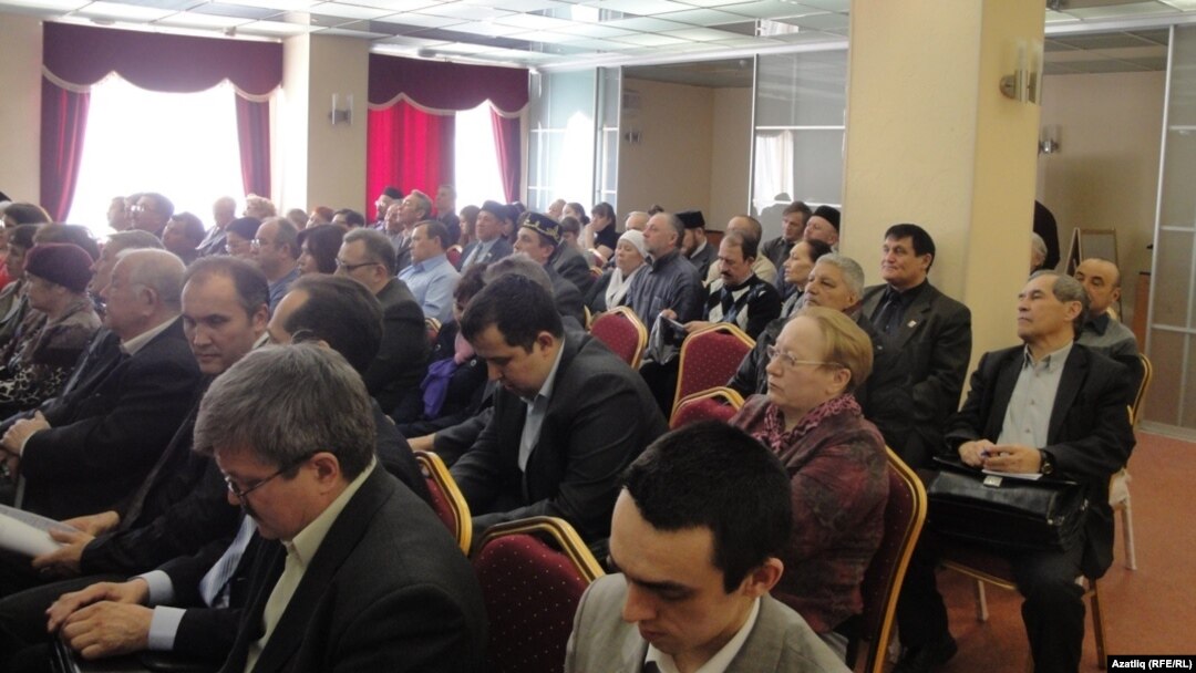 Конференциядә катнашучылар