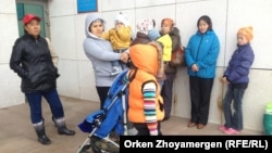 Астанадағы наразылардың үкімет үйі алдына қайта келген кезі. Астана, 24 шілде 2014 жыл. 