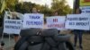 «Жодного обміну без вироку»: у Харкові протестували проти обміну обвинувачених у теракті біля Палацу спорту