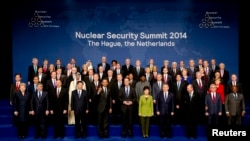 Участники саммита по ядерной безопасности (Гаага, 25 марта 2014 года)