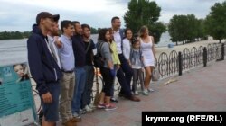 Виталий Кличко на Оболонской набережной в Киеве 26 июня