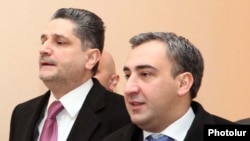 Armenia -- Prime Minister Tigran Sarkisian (L) and his Georgian counterpart, Nika Gilauri, meet in Yerevan, 16Feb2011.