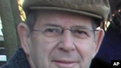 Abductee Warren Weinstein in England in a 2009 photo.