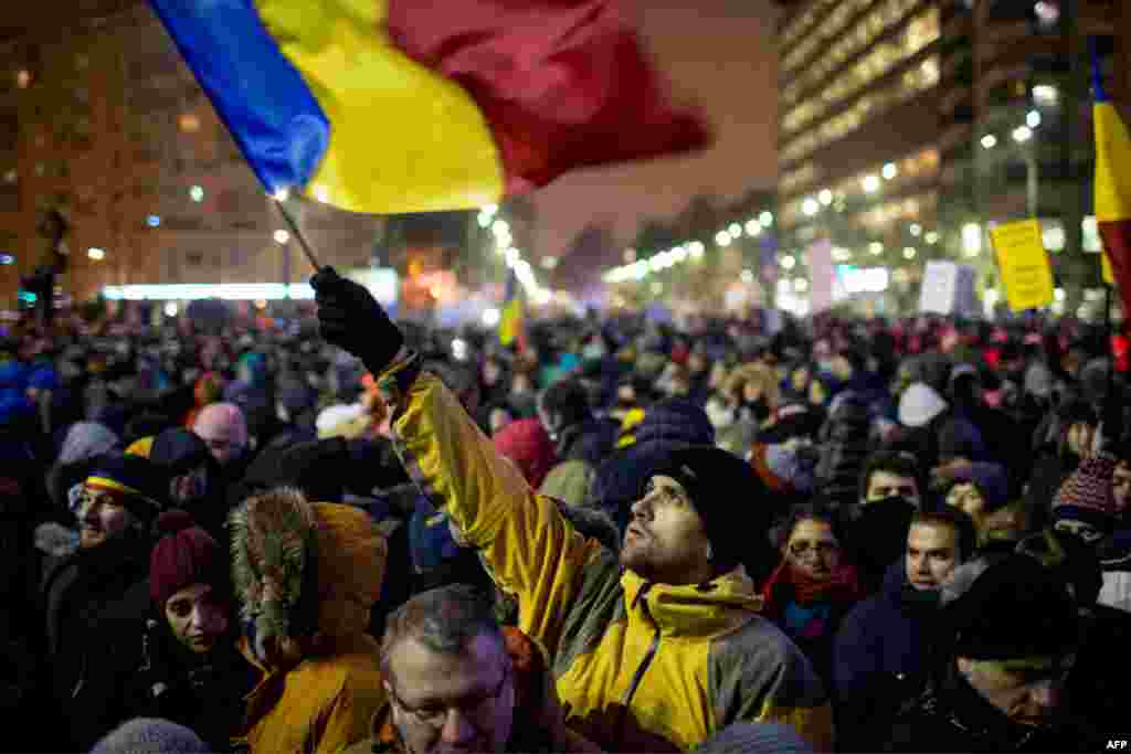 Парлямэнт заявіў, што гэтае рашэньне дапаможа разгрузіць перапоўненыя турмы