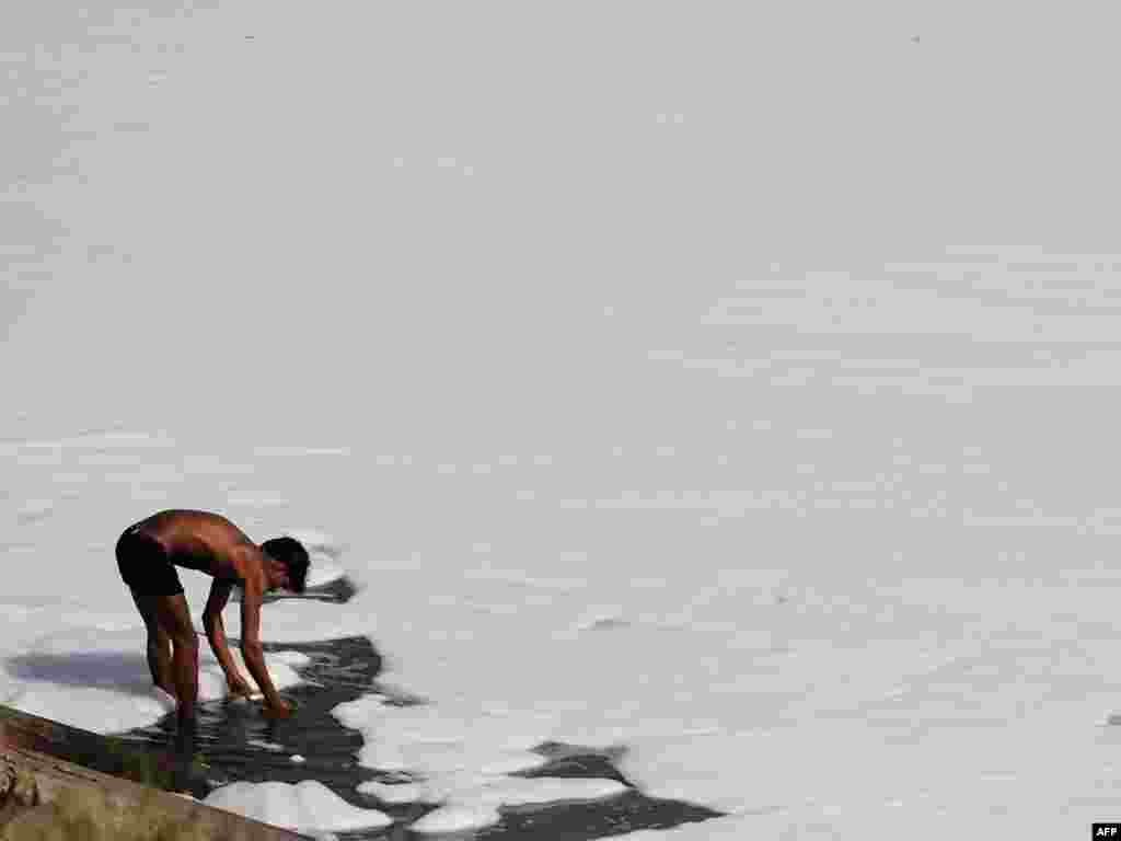 22 сакавіка – Сусьветны дзень водных рэсурсаў Забруджаная рака ў Індыі 