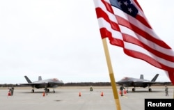 Американские военные самолеты на военной базе Амари в Эстонии
