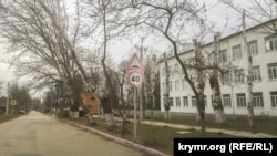 Школа в Крыму, иллюстрационное фото