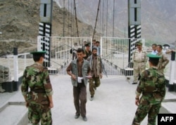 В Душанбе настаивают: таджикско-афганская граница находится полностью под контролем