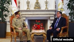 Дидори Эмомалӣ Раҳмон бо Раҳил Шариф
