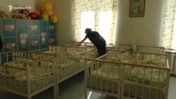 Գյումրիում գնտված երկվորյակաների 18-ամյա մայրը հրաժարվել է երեխաներից