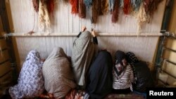Женщины в одной из тюрем Афганистана