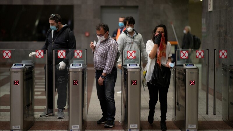 Евакуирано атинското метро поради анонимен повик за подметнати бомби