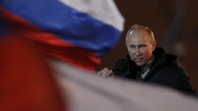 В России рухнул рейтинг Путина. Как на это повлияли экономика и QR-коды