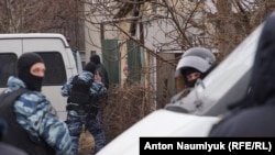 Обыск в доме Марлена Мустафаева, Симферополь, 21 февраля 2017 года