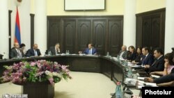 Հակակոռուպցիոն խորհրդի առաջին նիստը, 28-ը հուլիսի, 2015թ․
