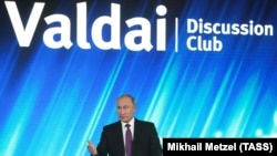 Russian President Vladimir Putin made his comments at a meeting of the Valdai Discussion Club meeting of political scientists in Sochi on October 19. 