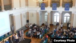 "MIB School of Management" ýokary okuw jaýynyň içi