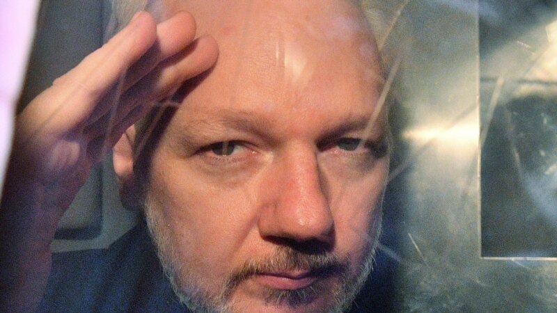 Assange nuk ekstradohet në SHBA