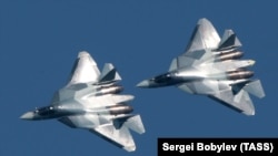 Российские истребители пятого поколения Су-57. Иллюстративное фото