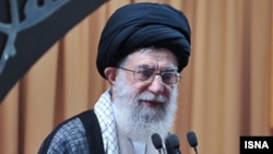 Иранның рухани көсемі Аятолла Әли Хаменей. 