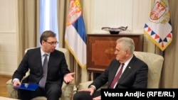 Hoće li Nikolić iskamčiti priliku da trči i za drugi predsednički mandat zavisi samo od Aleksandra Vučića