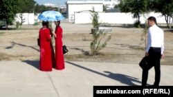 Ginekolozi u pratnji policije stigli su nenajavljeno u školu u turkmenistanskoj regiji Dašoguz kako bi proveli testove nevinosti na učenicama. (ilustrativna fotografija)