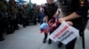 Силовики задерживают участников митинга с требованием допустить независимых кандидатов на выборы в Московскую городскую думу. Москва, 27 июля 2019 года