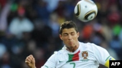 Hücumçu Cristiano Ronaldo201 Dünya Kuboku zamanı, 15 iyun 2010 