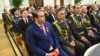 Зять президента Шамсулло Сохибов (в первом ряду слева) контролирует огромную часть богатств Таджикистана. 