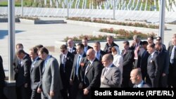 Премьер-министр Сербии Александр Вучич в Сребренице, 11 ноября 2015 года.