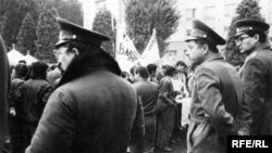 Протесты в Душанбе, весна 1992 года